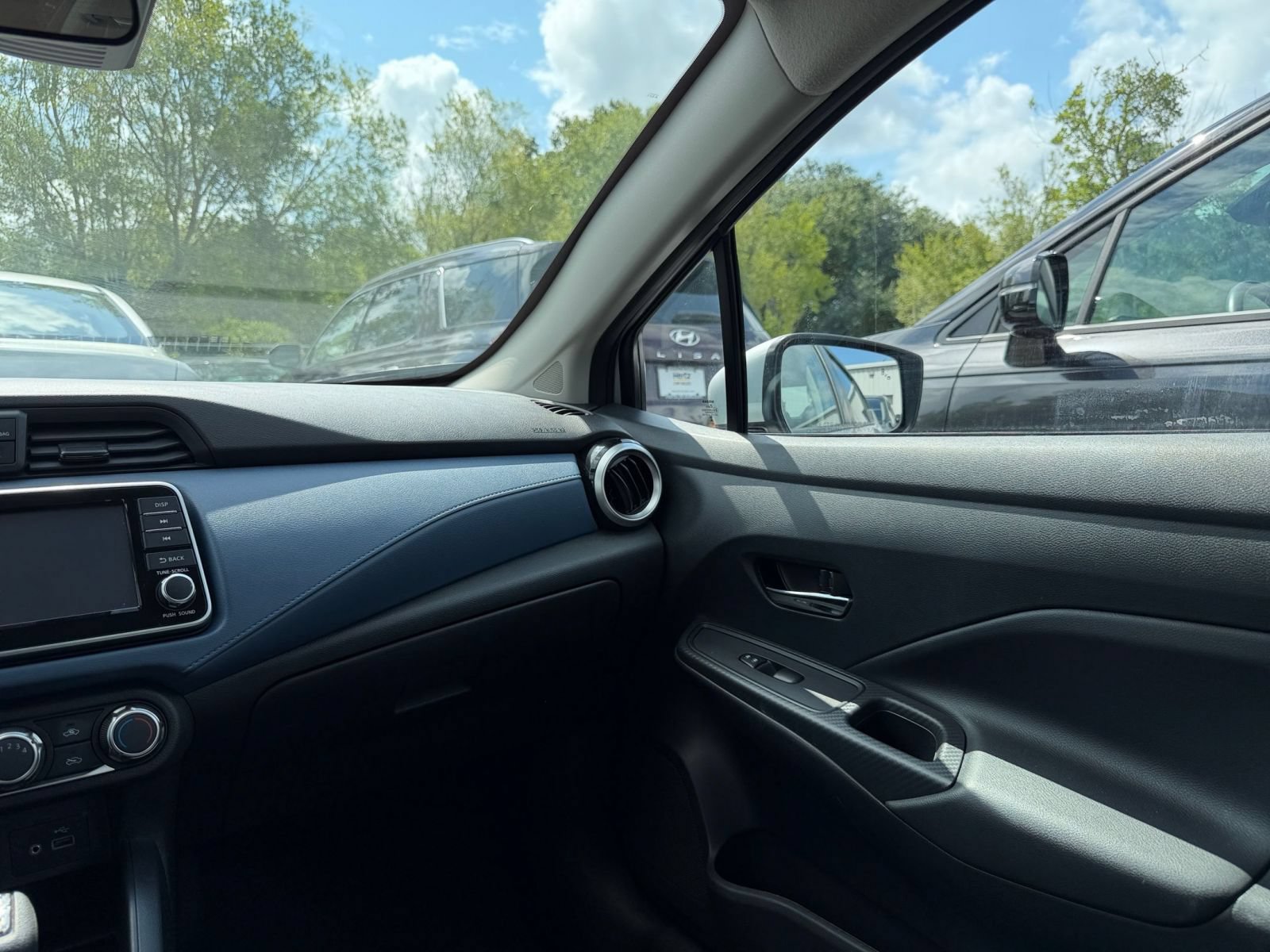 Thumbnail: 2025 Nissan Versa - 28