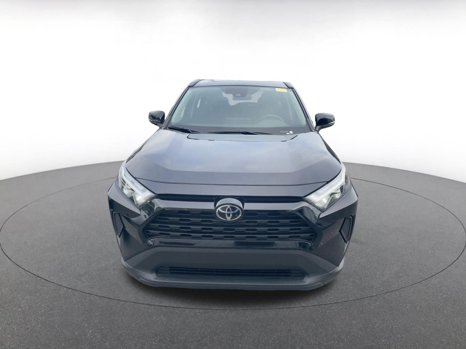 Thumbnail: 2025 Toyota RAV4 - 2