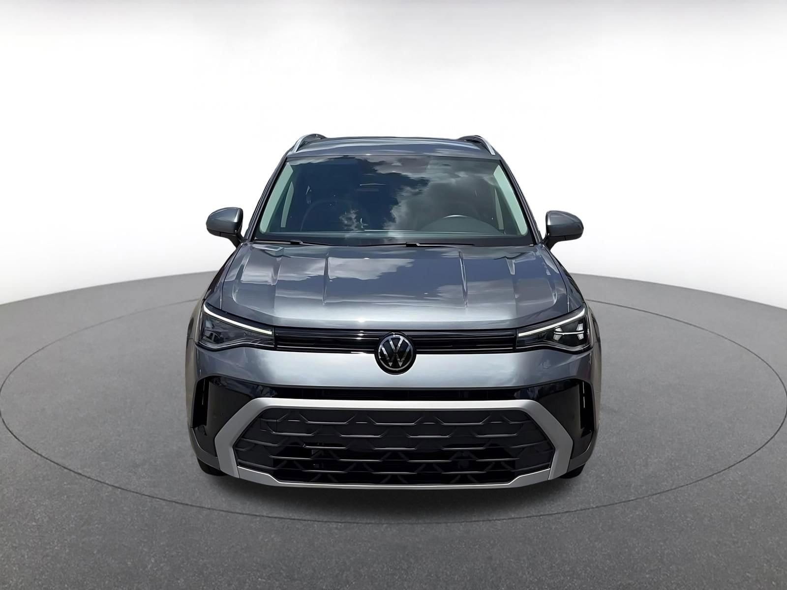 Thumbnail: 2025 Volkswagen Taos - 3