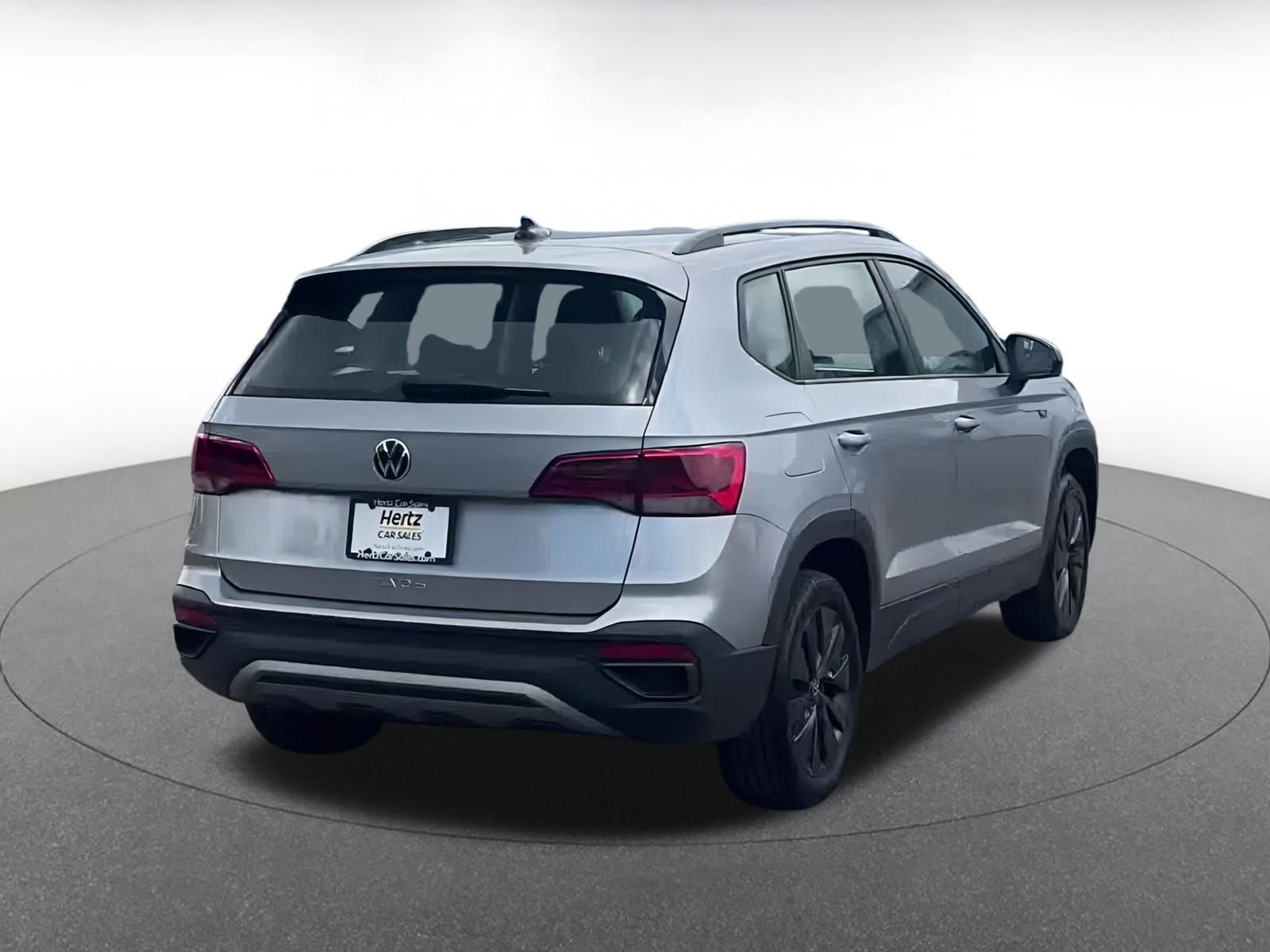 Thumbnail: 2024 Volkswagen Taos - 11