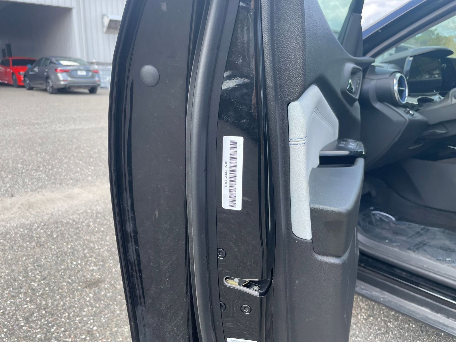 Thumbnail: 2025 Chevrolet Trax - 29