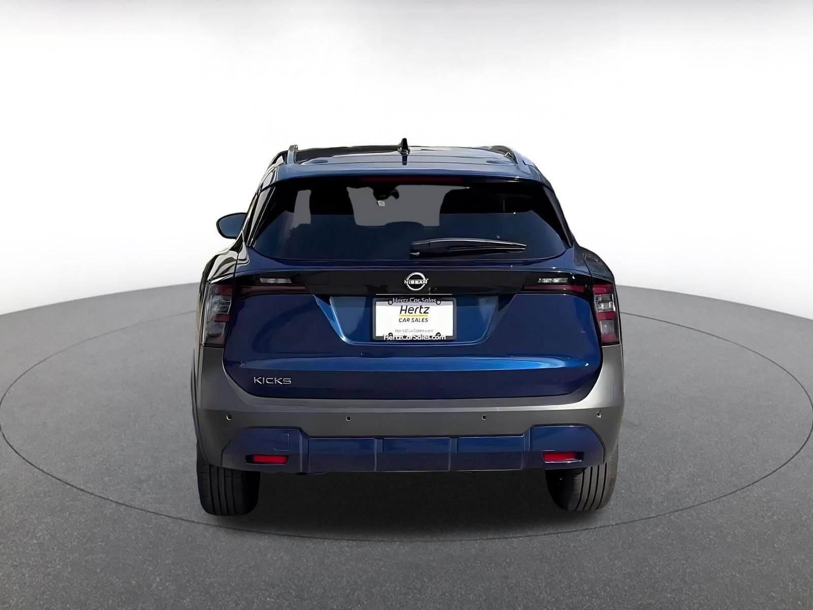Thumbnail: 2026 Nissan Kicks - 11