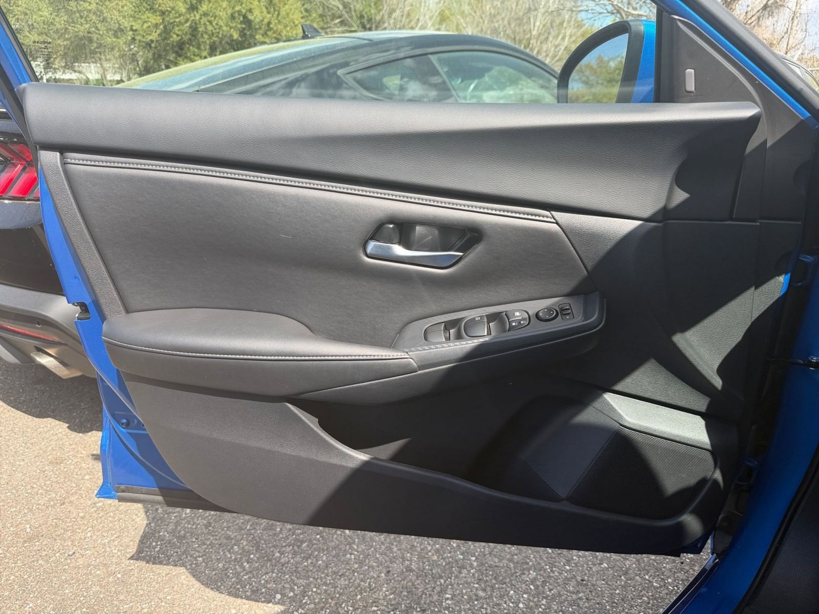 Thumbnail: 2025 Nissan Sentra - 18