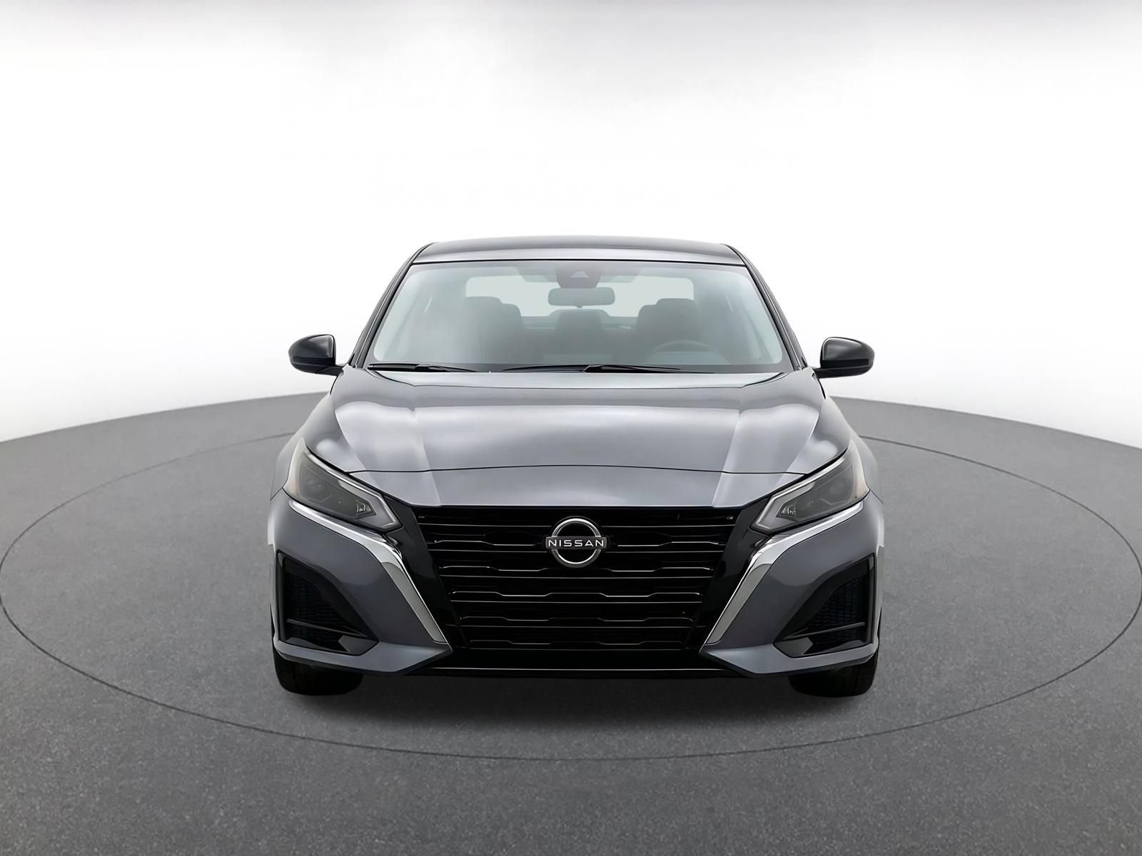 Thumbnail: 2025 Nissan Altima - 2