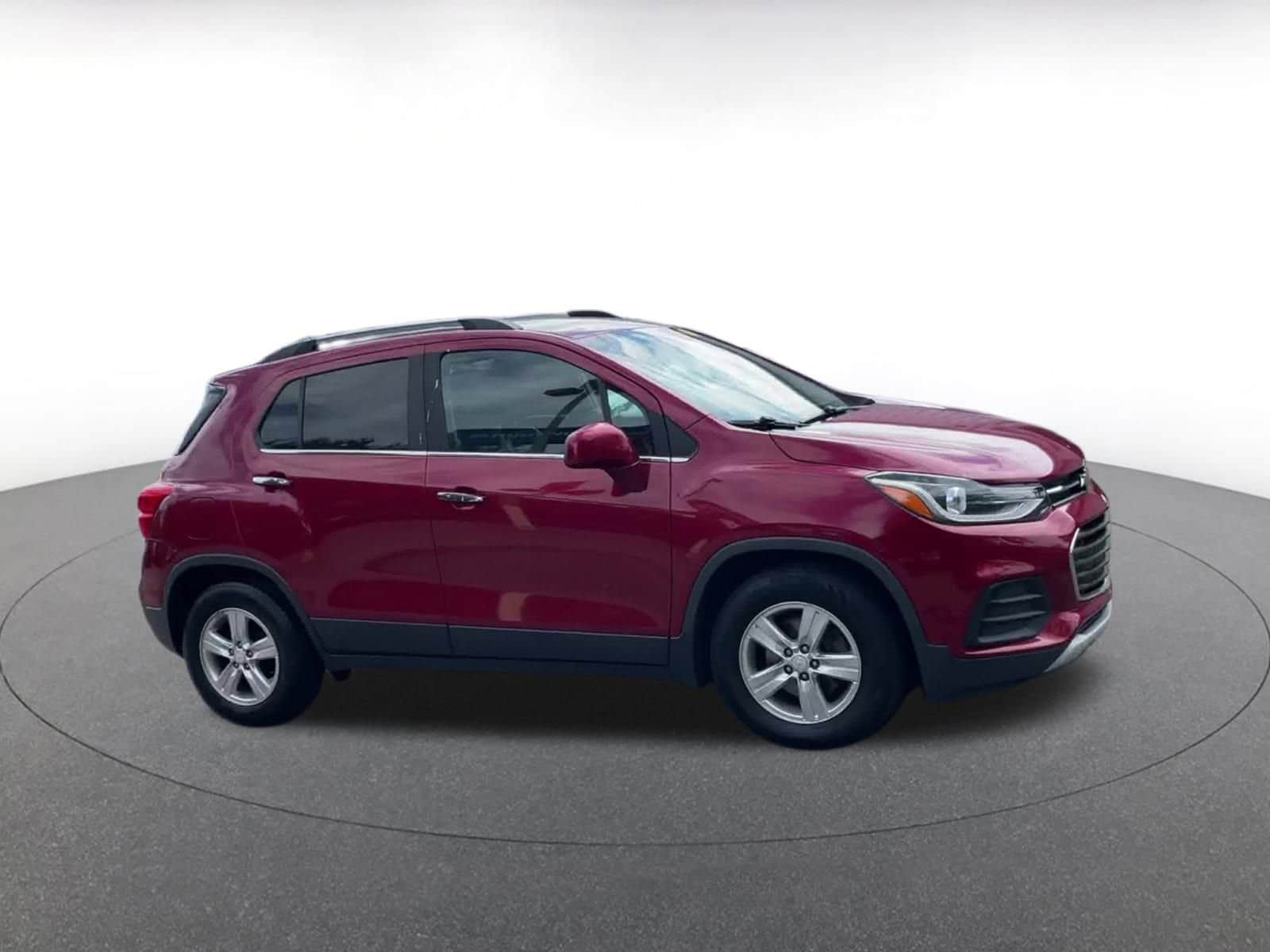 Thumbnail: 2020 Chevrolet Trax - 1