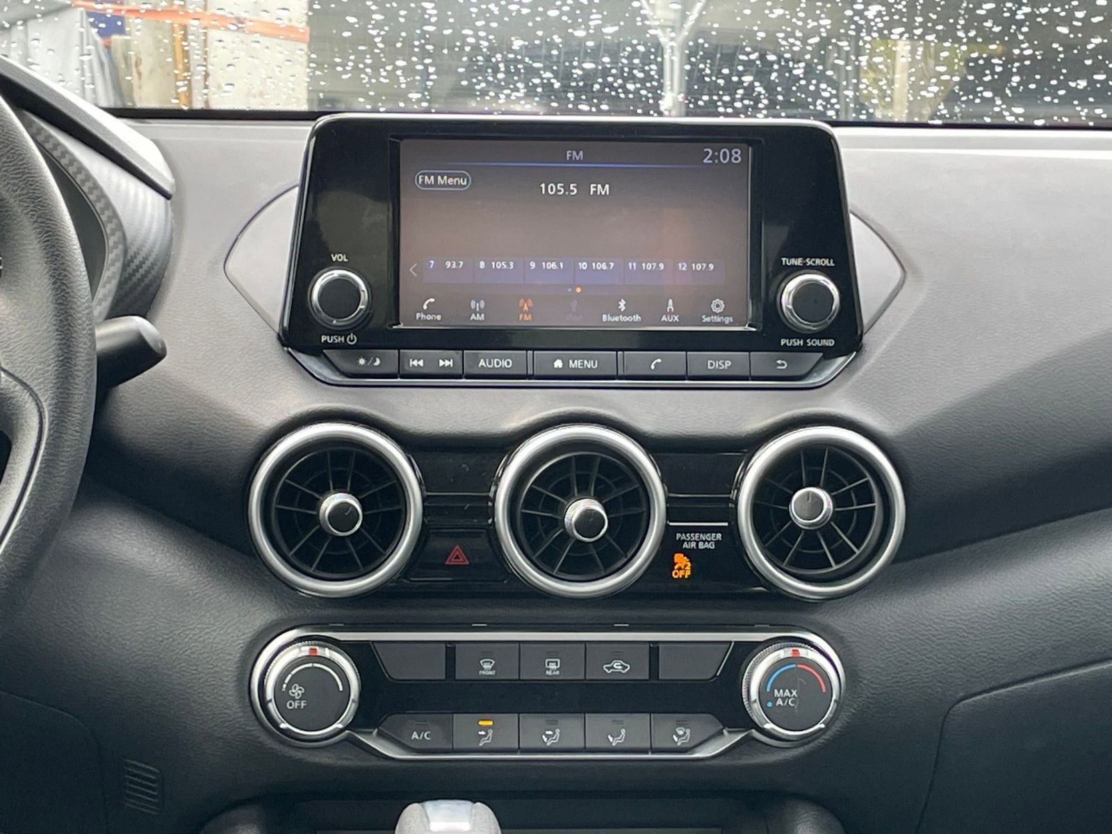 Thumbnail: 2025 Nissan Sentra - 20