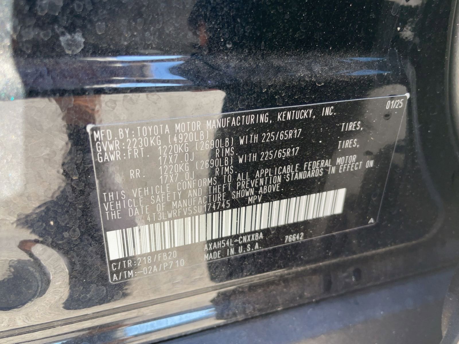 Thumbnail: 2025 Toyota RAV4 - 10