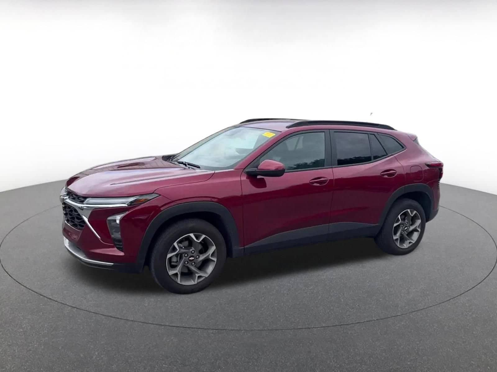 Thumbnail: 2025 Chevrolet Trax - 5