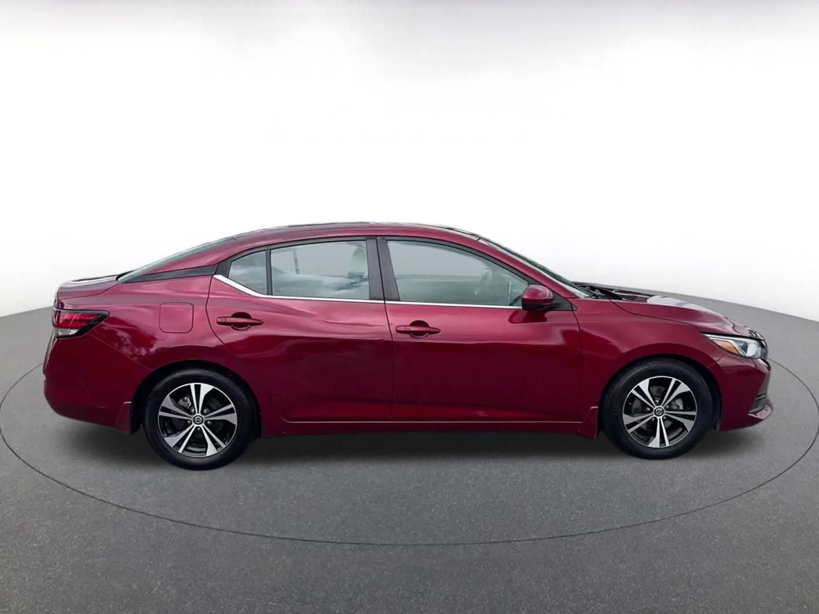 Thumbnail: 2021 Nissan Sentra - 16