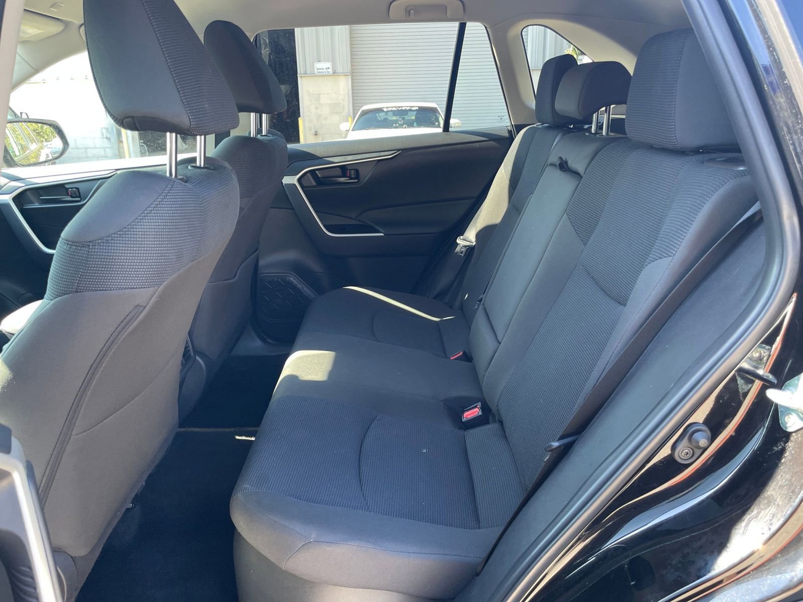 Thumbnail: 2025 Toyota RAV4 - 23