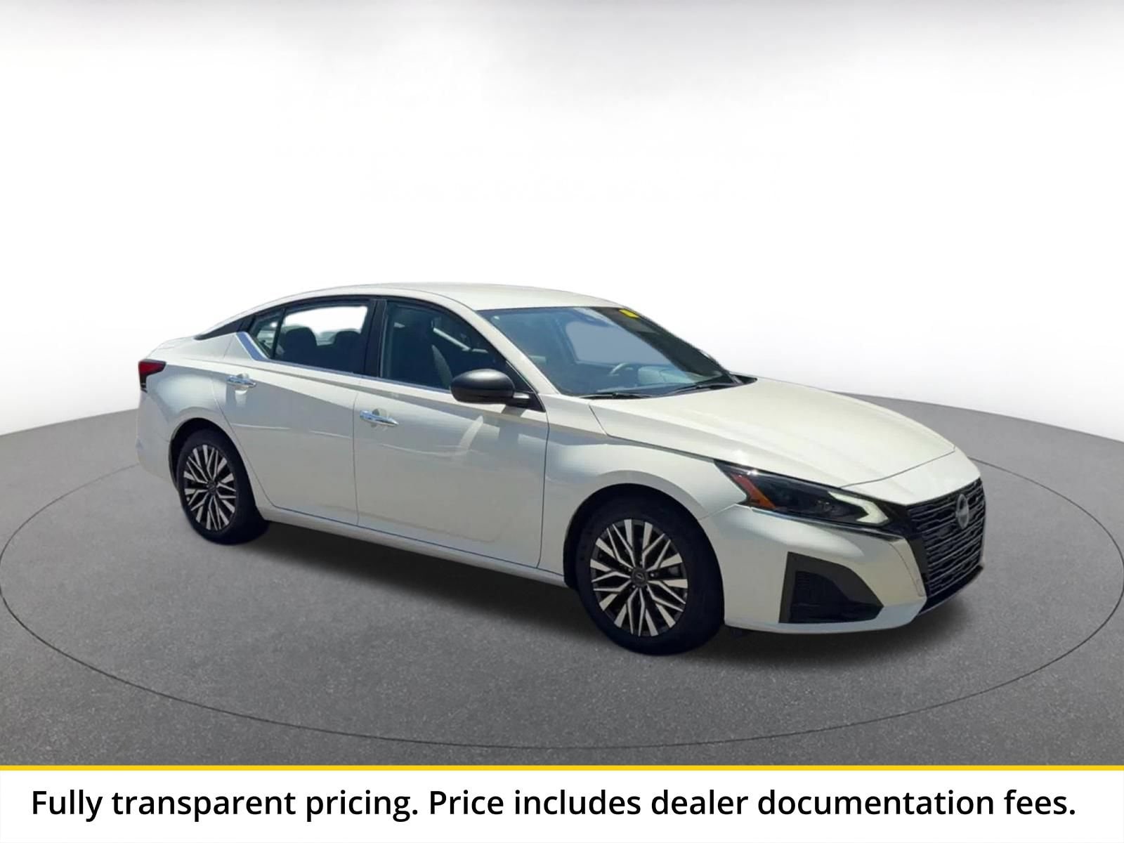 Thumbnail: 2025 Nissan Altima - 1