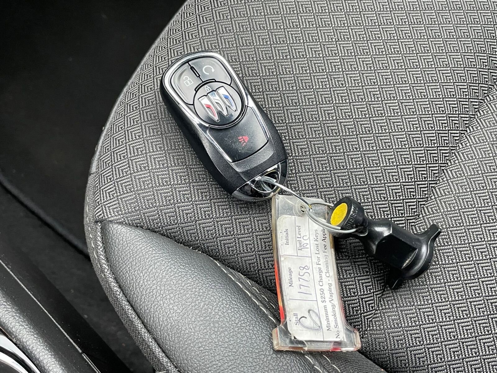 Thumbnail: 2025 Buick Encore GX - 21