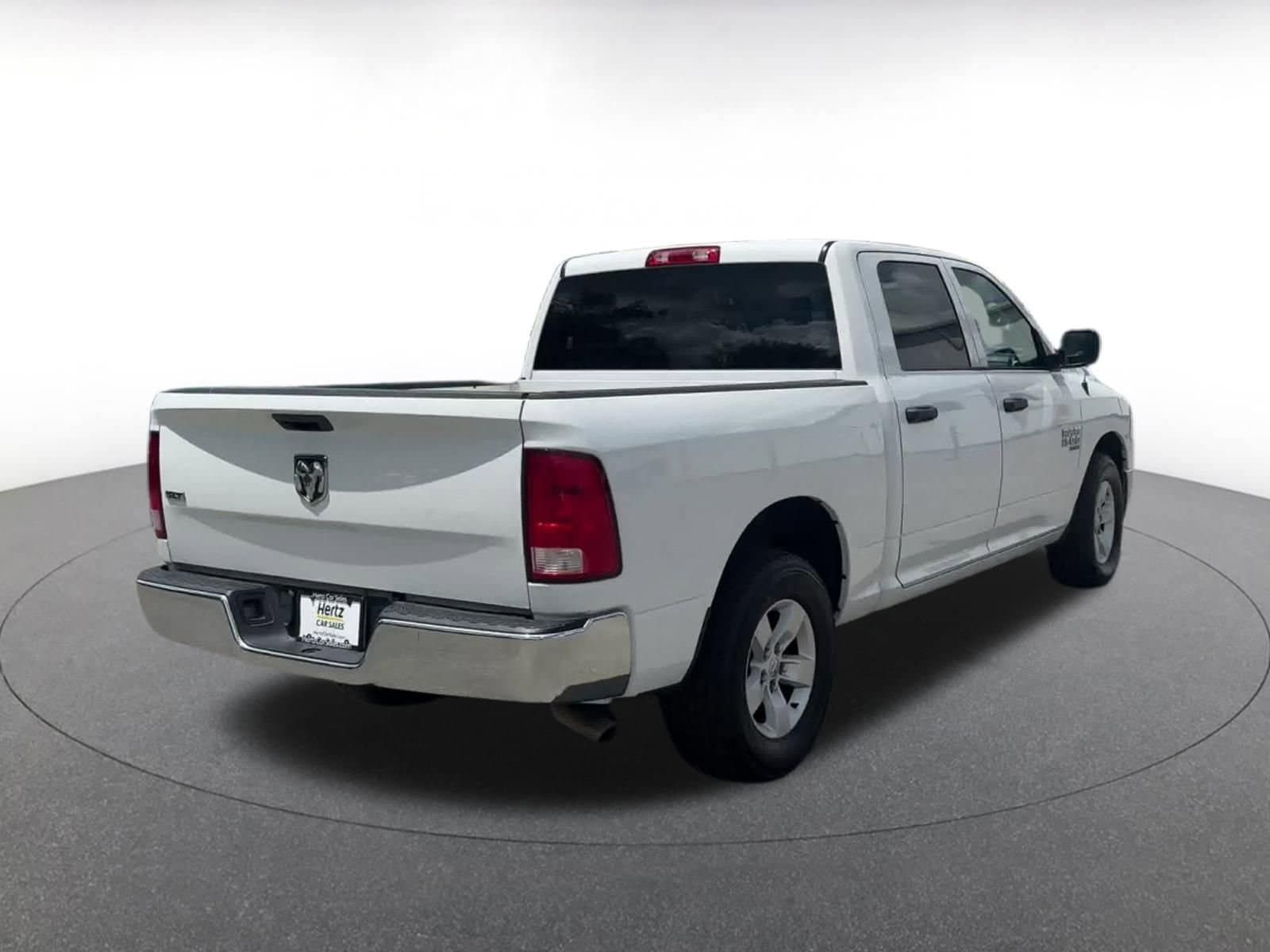Thumbnail: 2022 RAM 1500 Classic - 12