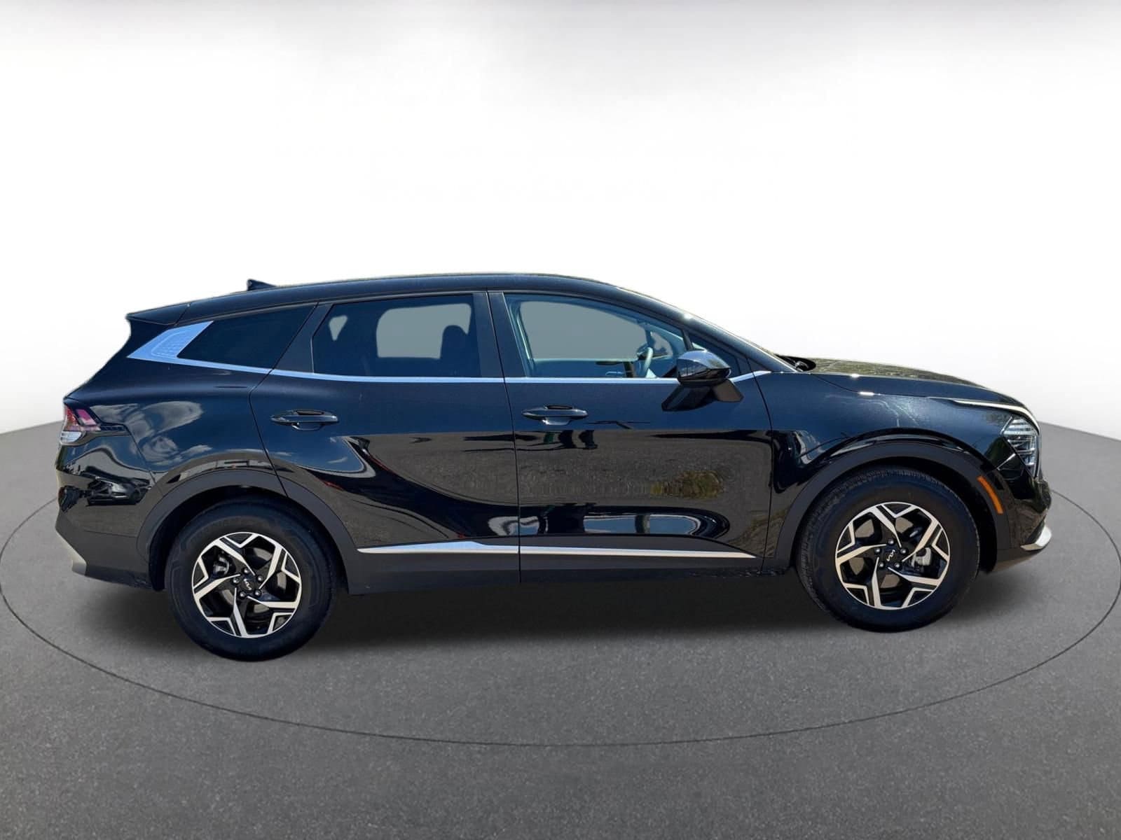 Thumbnail: 2025 Kia Sportage - 15