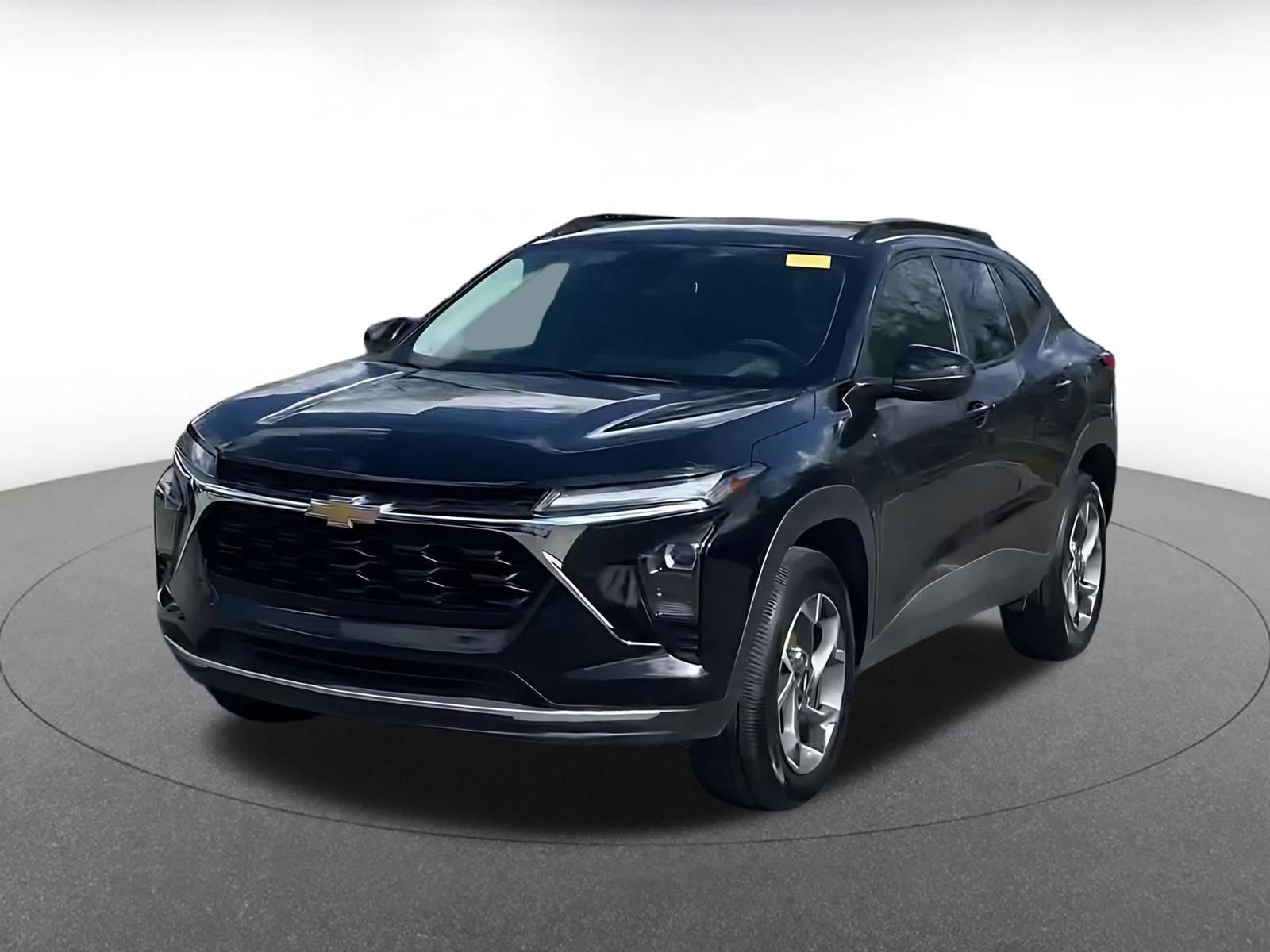 Thumbnail: 2025 Chevrolet Trax - 4