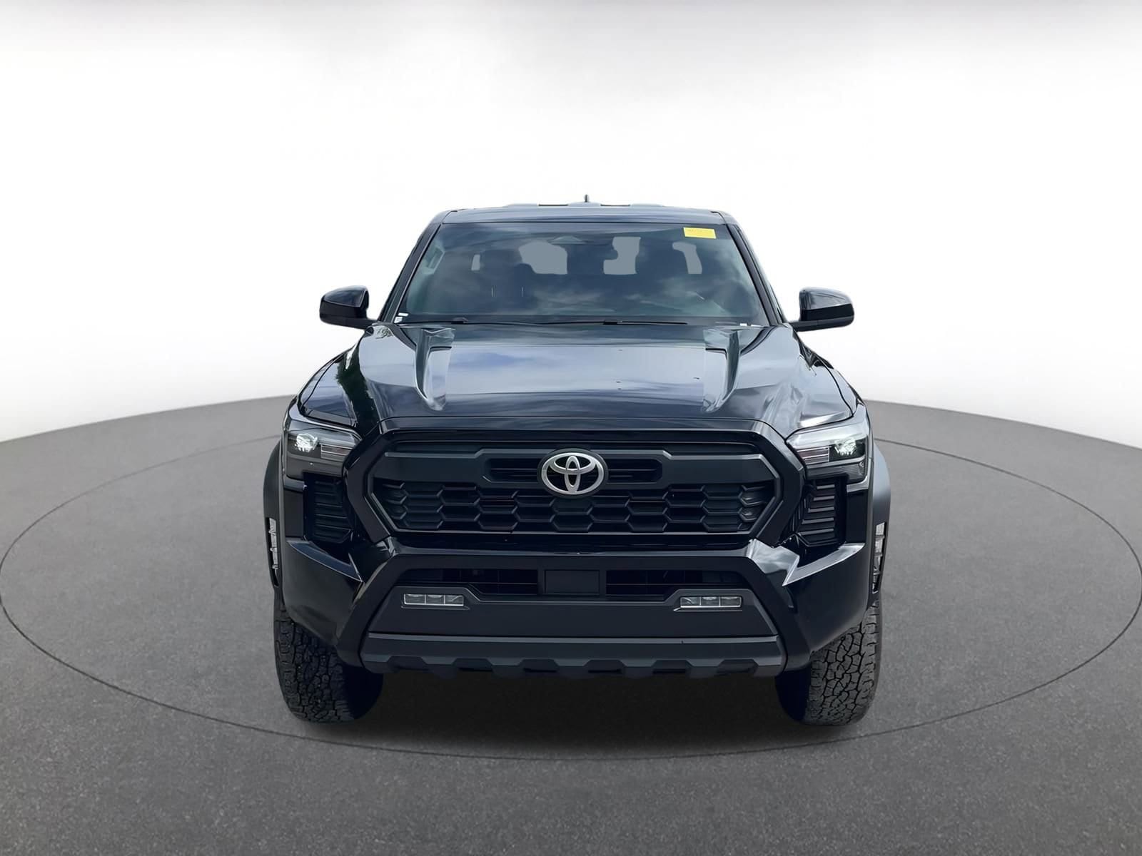 Thumbnail: 2025 Toyota Tacoma - 3