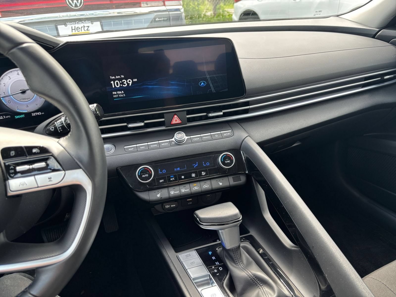 Thumbnail: 2025 Hyundai Elantra - 17