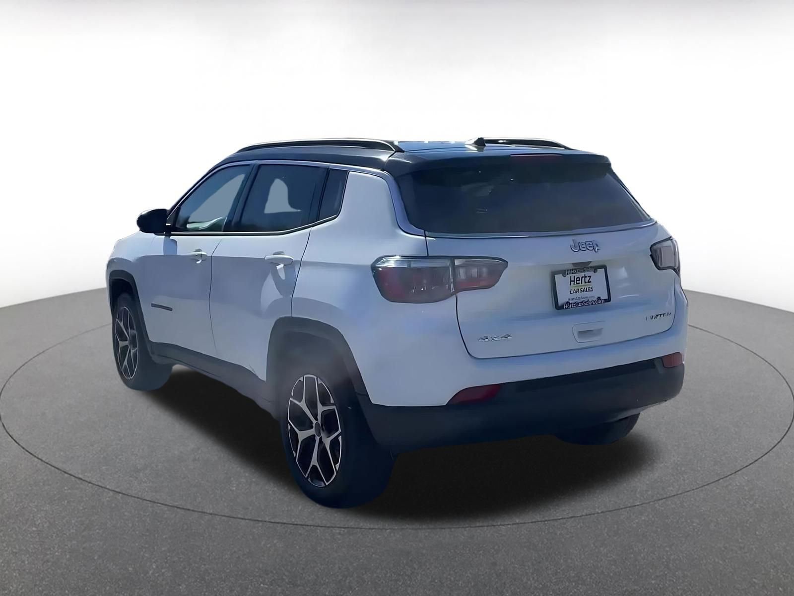 Thumbnail: 2025 Jeep Compass - 10