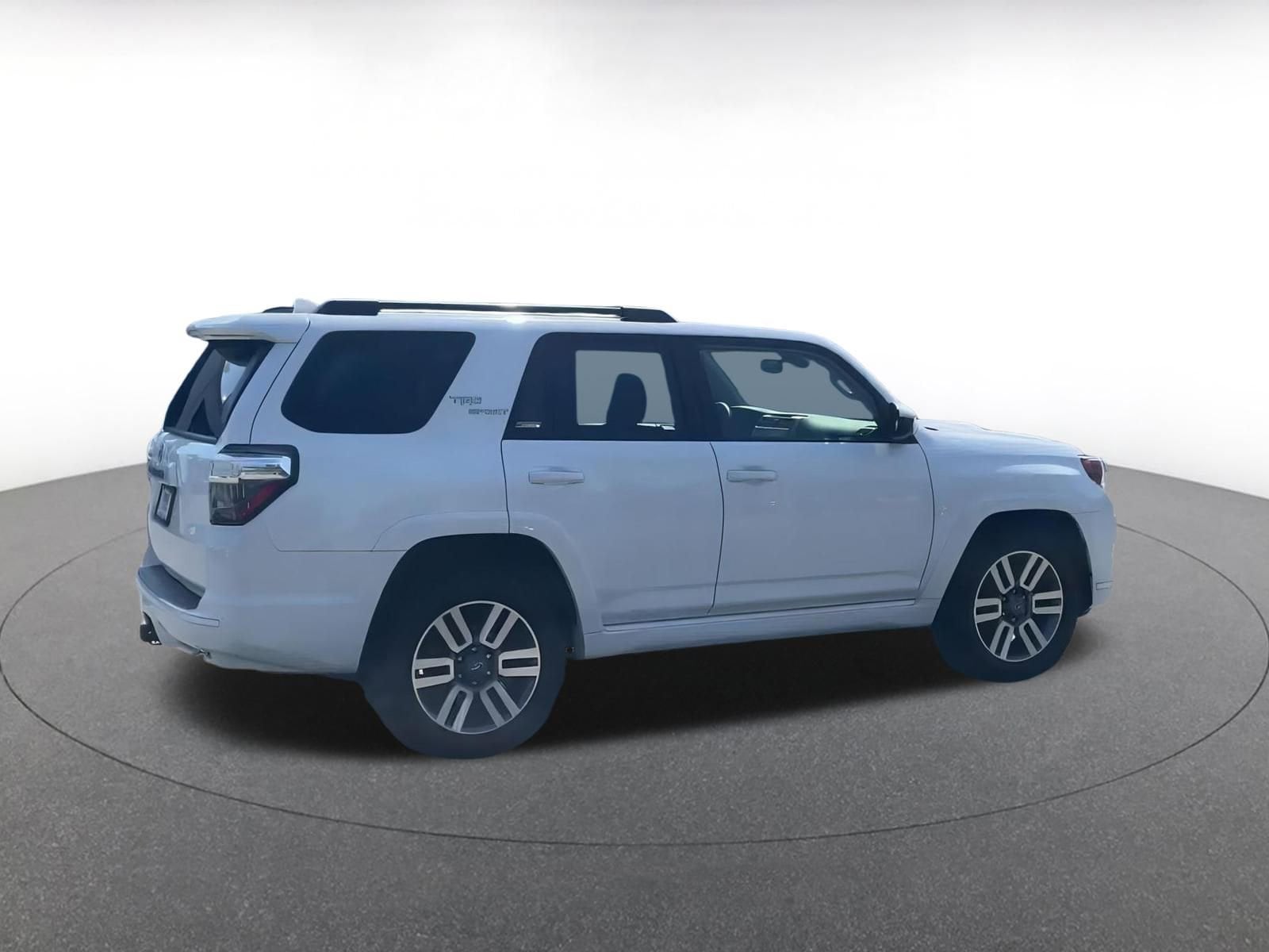 Thumbnail: 2024 Toyota 4Runner - 12