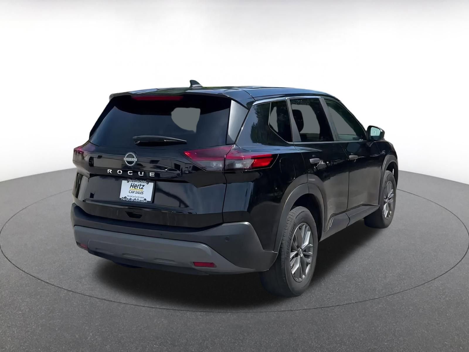 Thumbnail: 2023 Nissan Rogue - 10