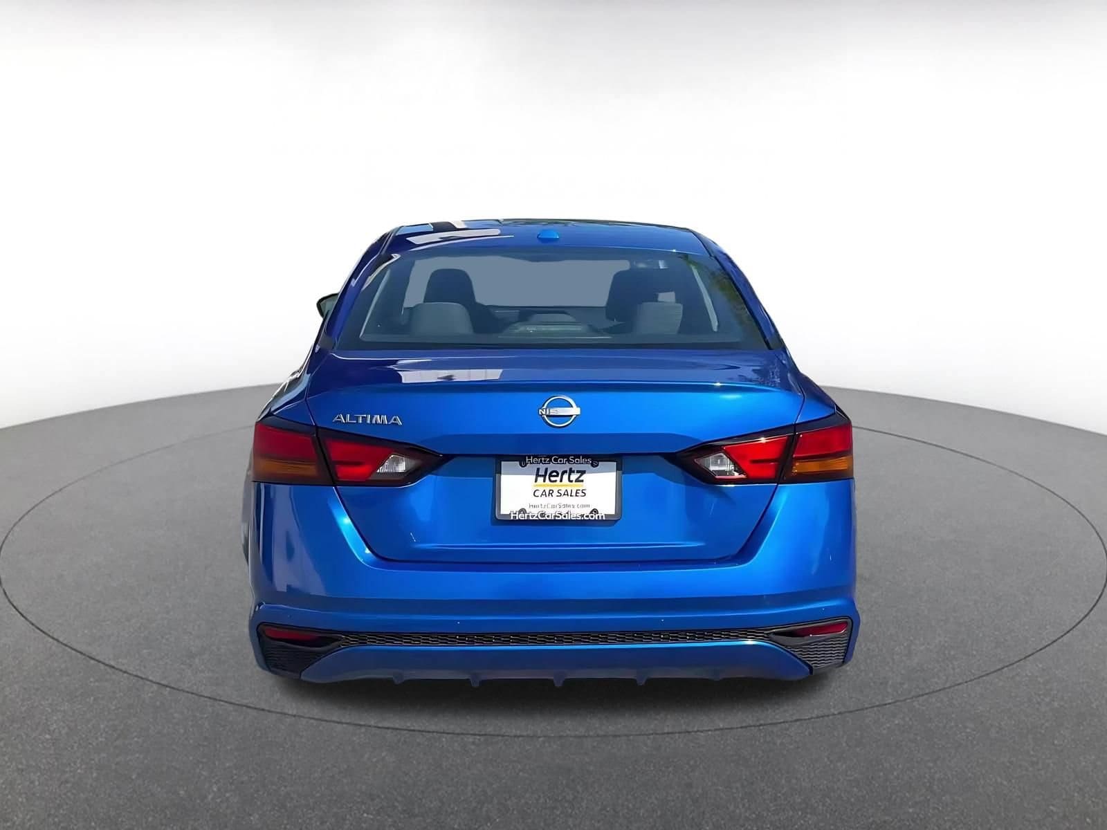 Thumbnail: 2025 Nissan Altima - 11