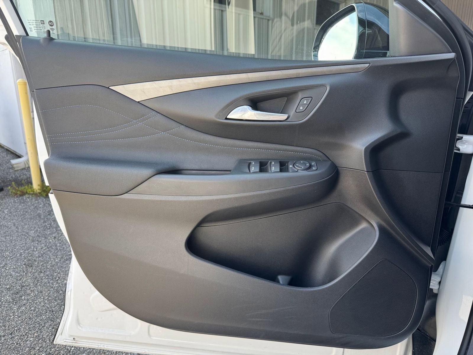 Thumbnail: 2025 Buick Envista - 31