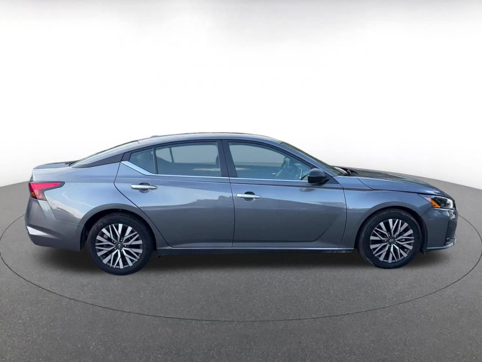 Thumbnail: 2025 Nissan Altima - 13