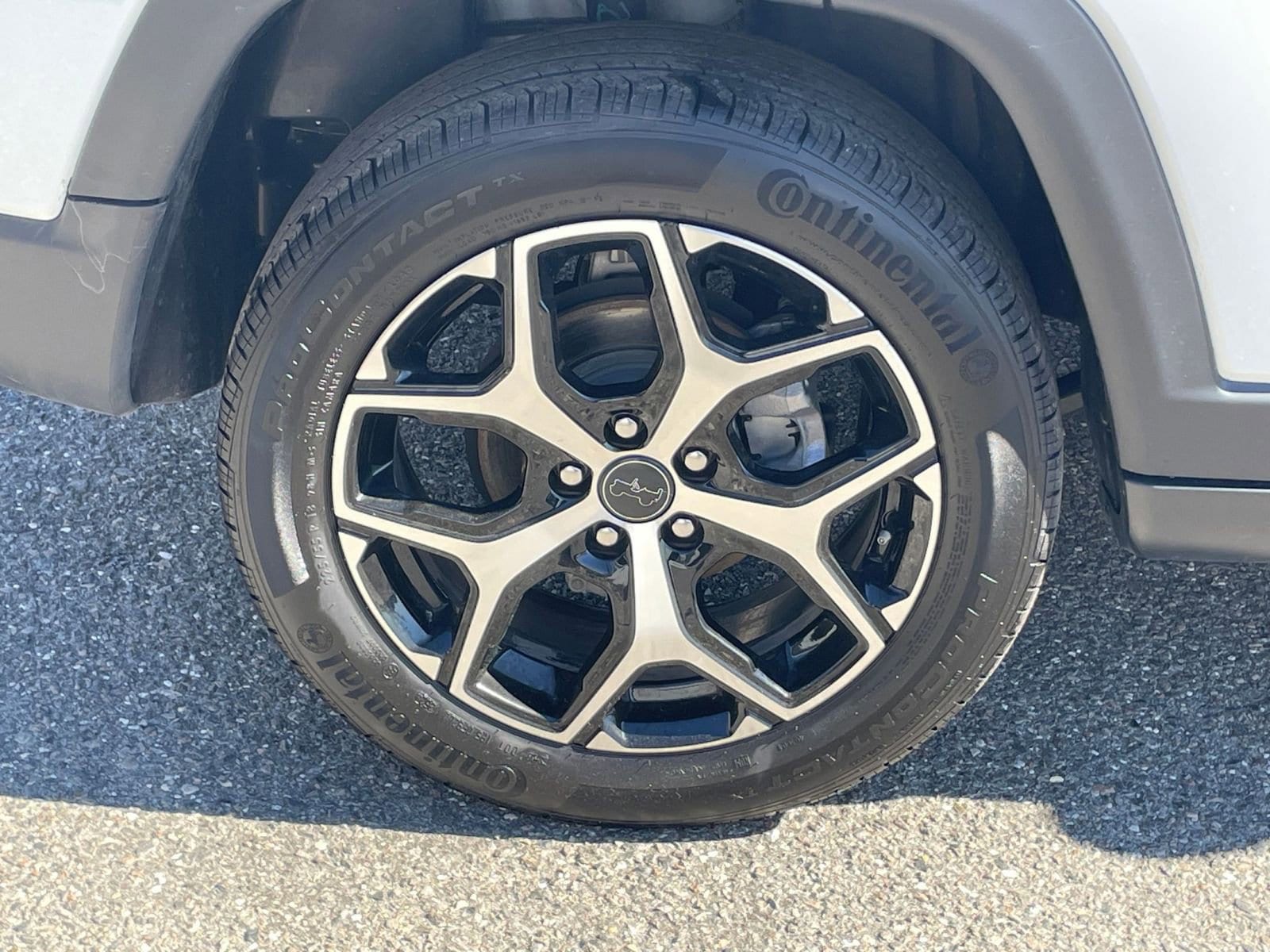 Thumbnail: 2025 Jeep Compass - 31