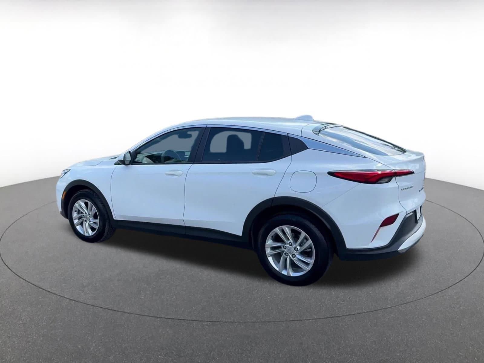 Thumbnail: 2025 Buick Envista - 9