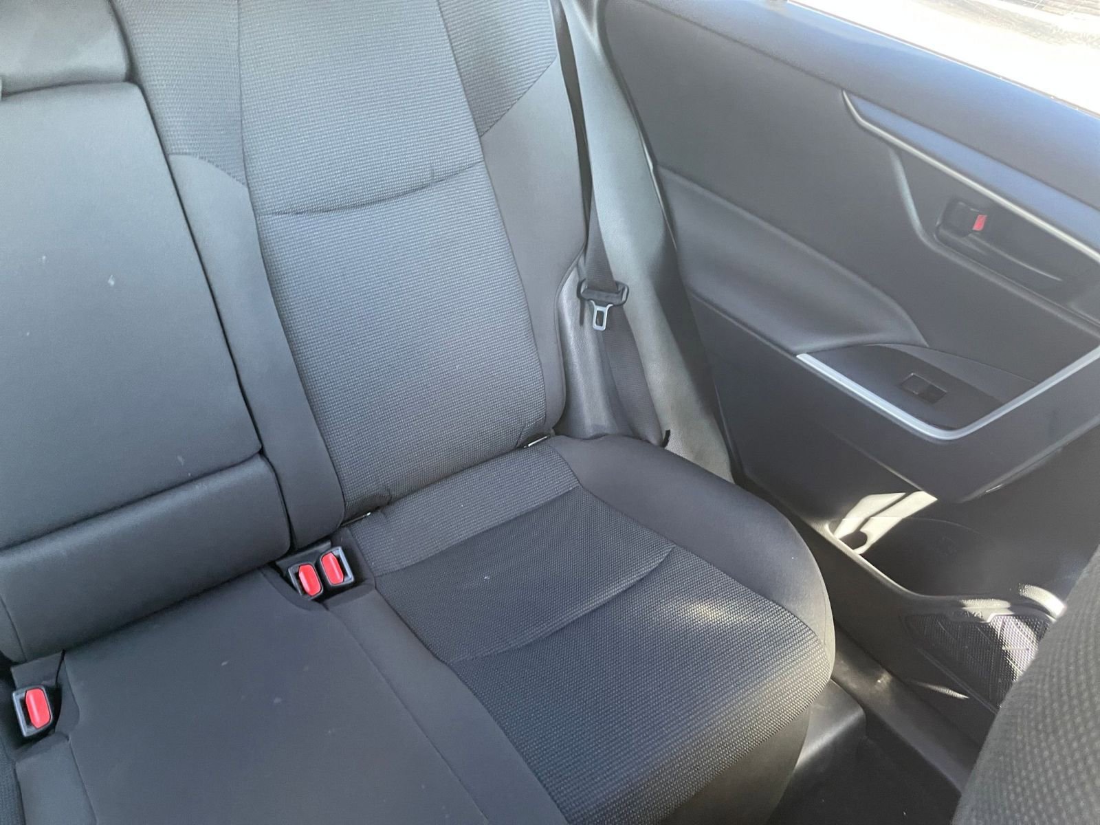 Thumbnail: 2025 Toyota RAV4 - 35