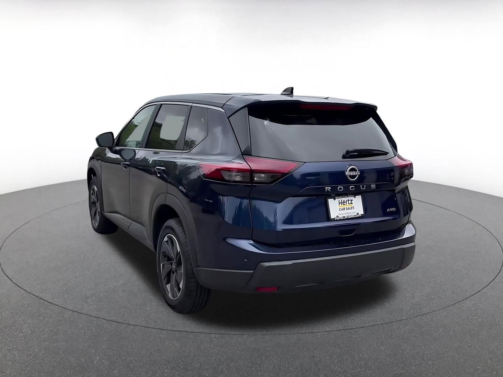 Thumbnail: 2025 Nissan Rogue - 10