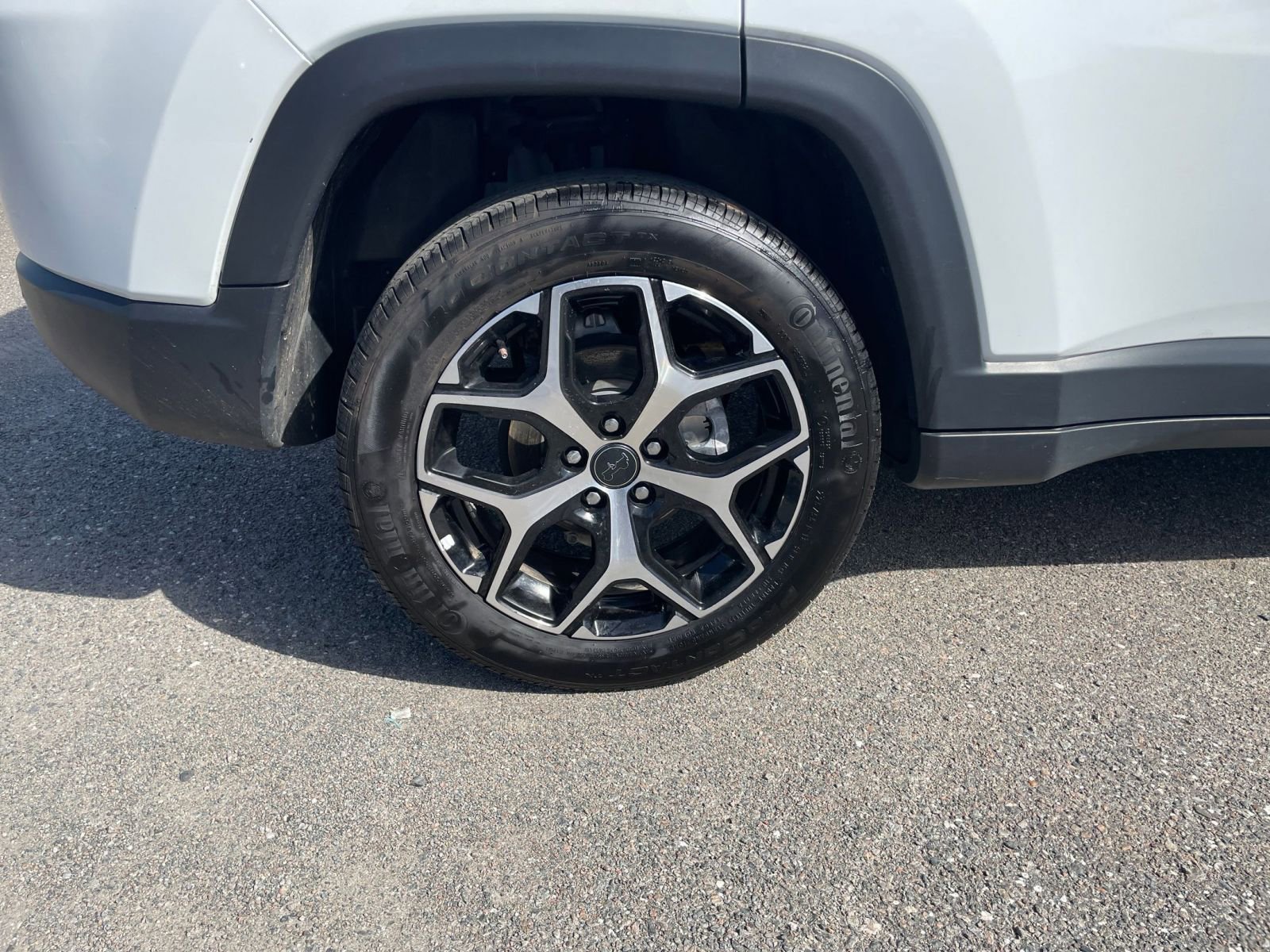 Thumbnail: 2025 Jeep Compass - 30