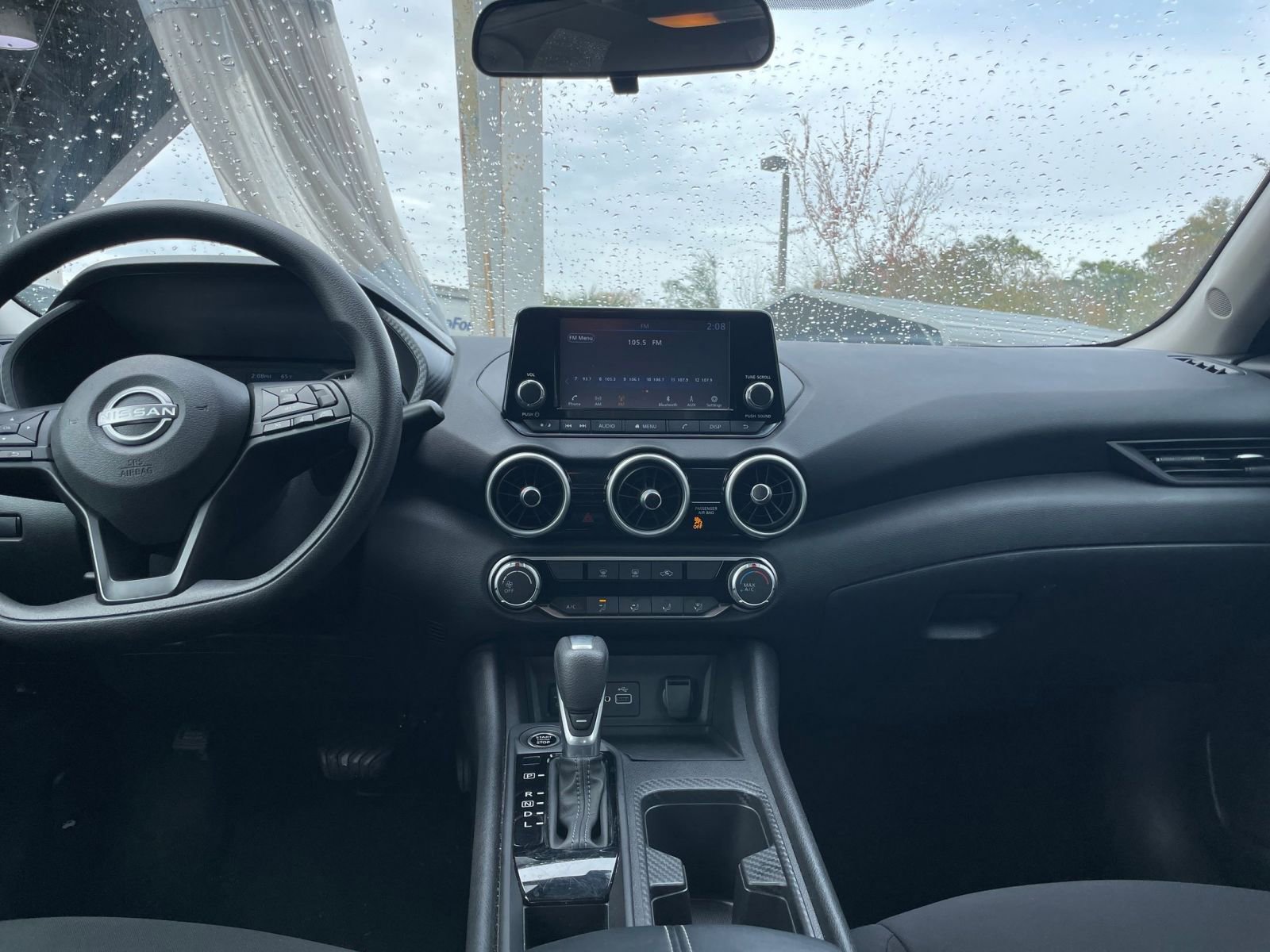 Thumbnail: 2025 Nissan Sentra - 17