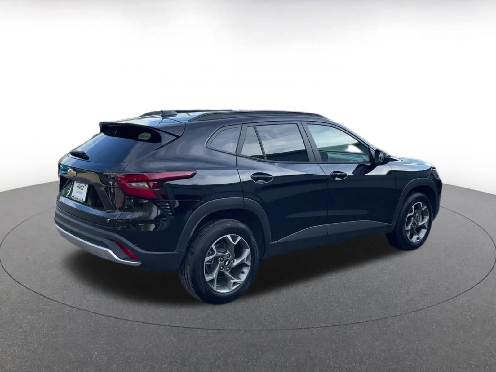 Thumbnail: 2025 Chevrolet Trax - 12