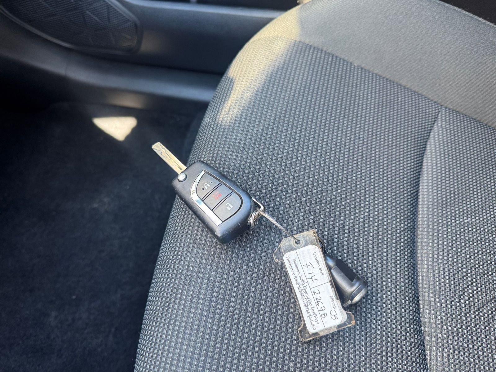 Thumbnail: 2025 Toyota RAV4 - 22