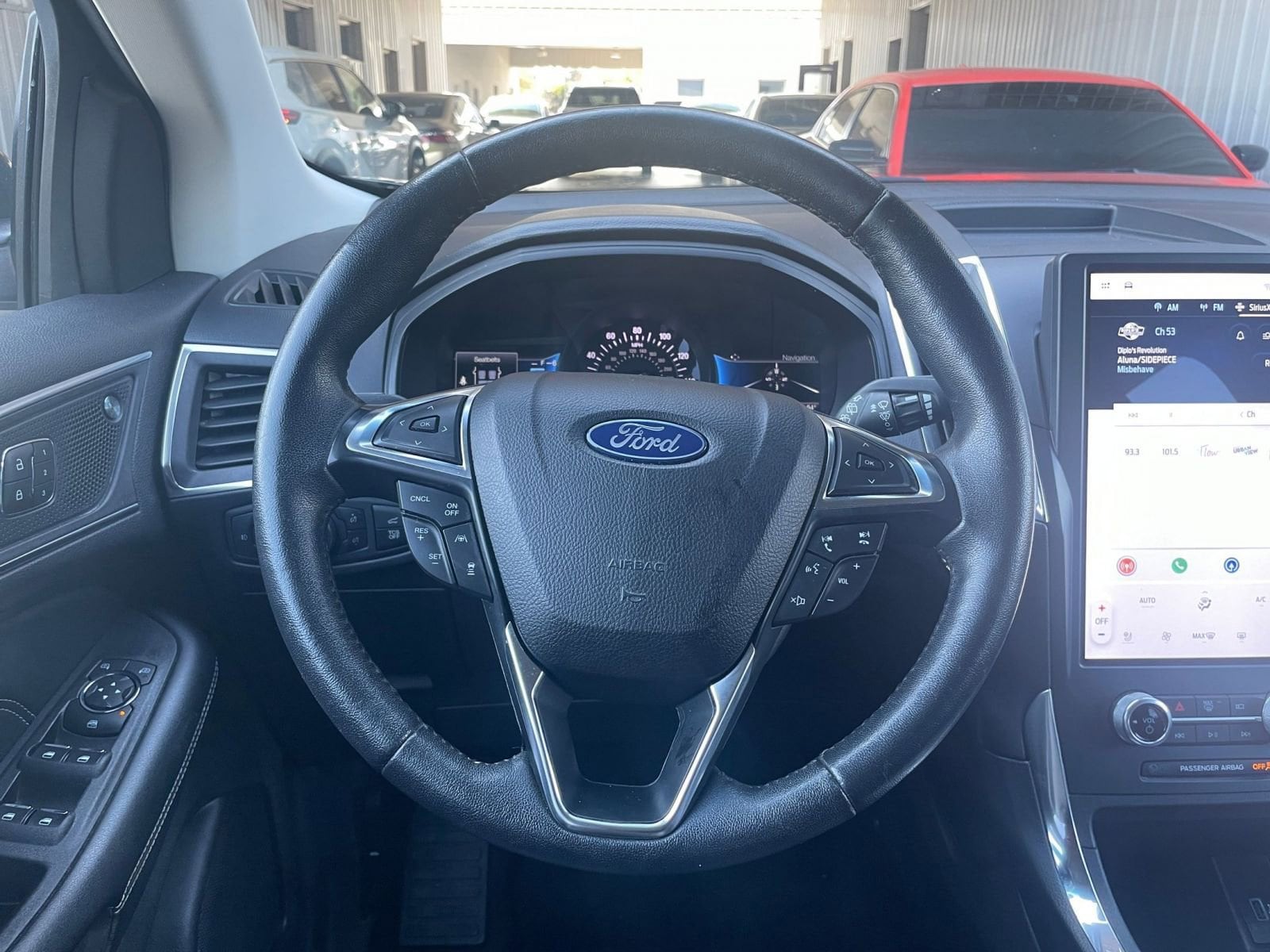 Thumbnail: 2022 Ford Edge - 31