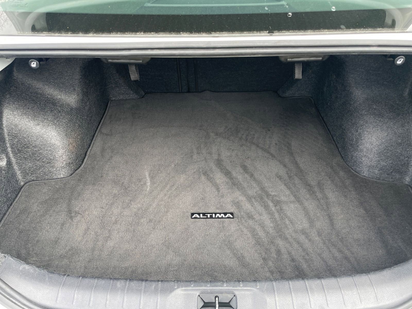 Thumbnail: 2025 Nissan Altima - 31