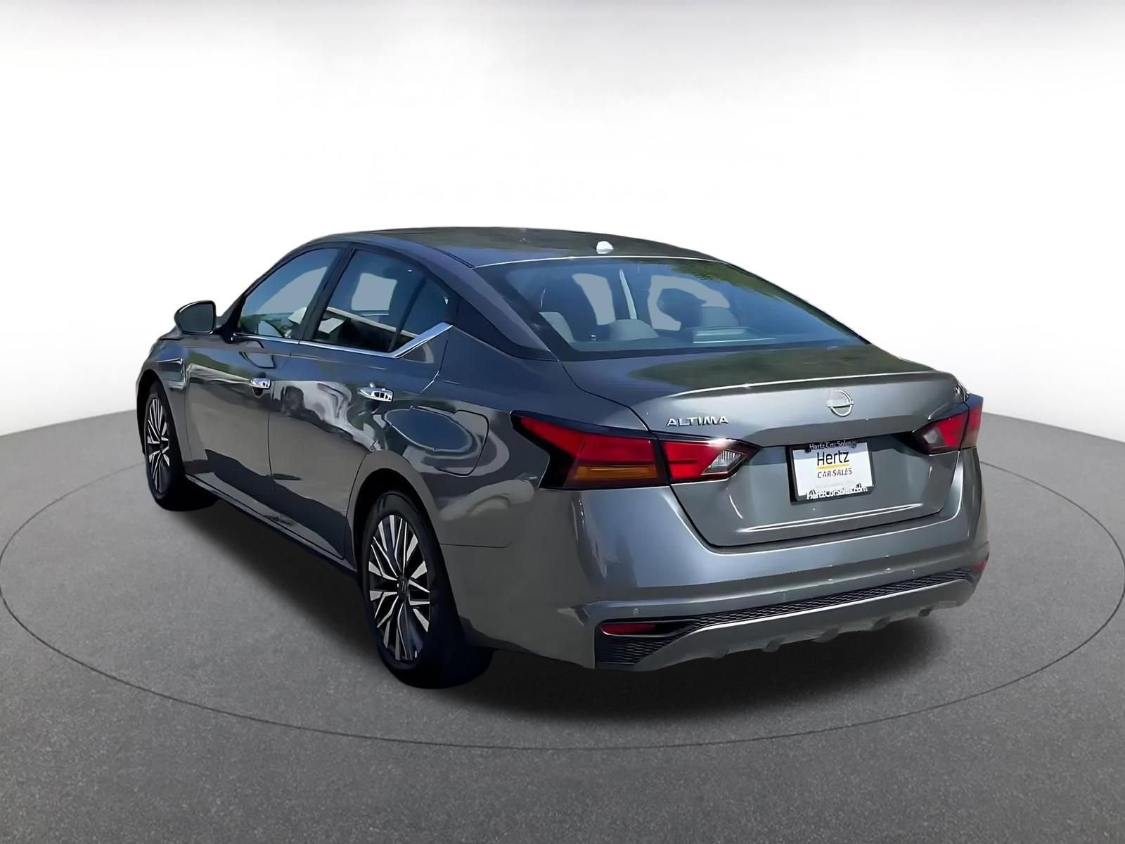 Thumbnail: 2025 Nissan Altima - 10