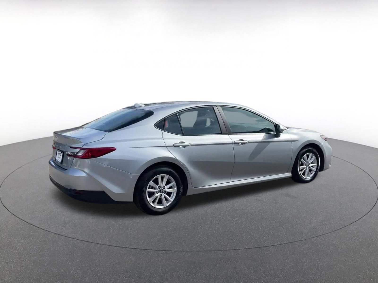 Thumbnail: 2025 Toyota Camry - 14