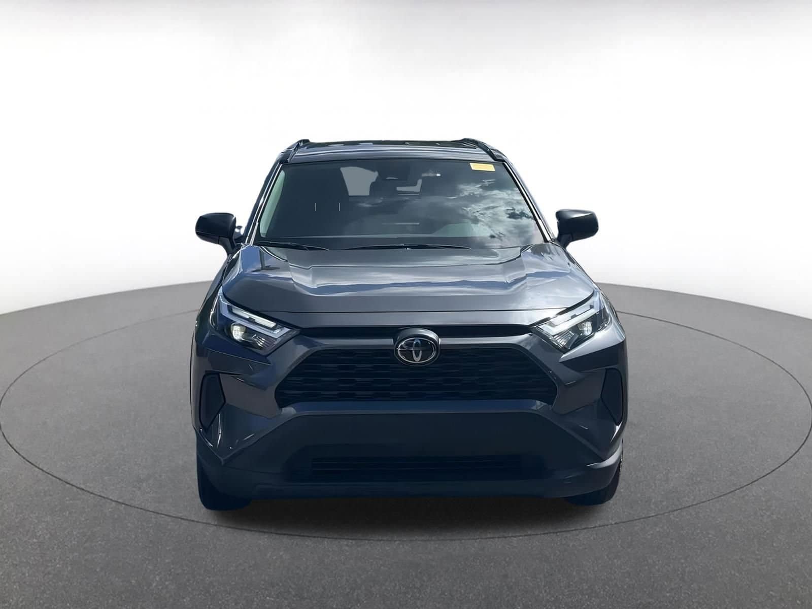 Thumbnail: 2025 Toyota RAV4 - 2