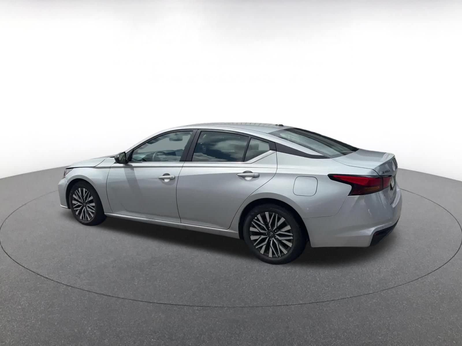 Thumbnail: 2026 Nissan Altima - 8