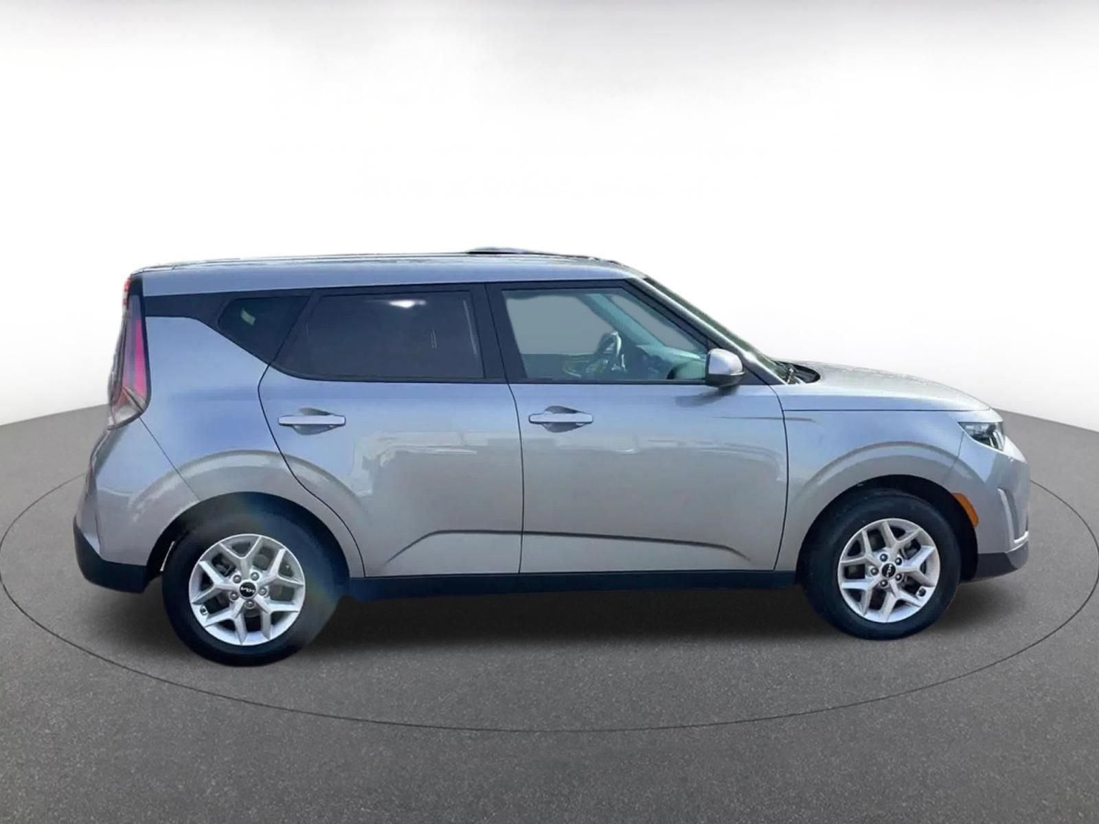 Thumbnail: 2025 Kia Soul - 16