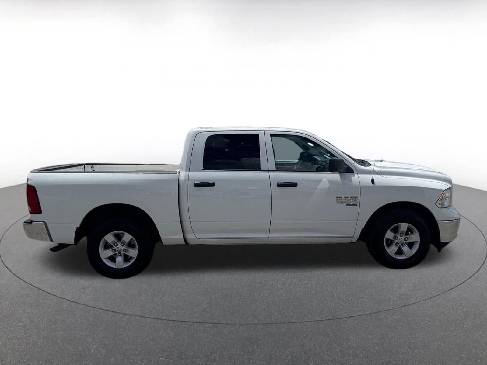 Thumbnail: 2022 RAM 1500 Classic - 15