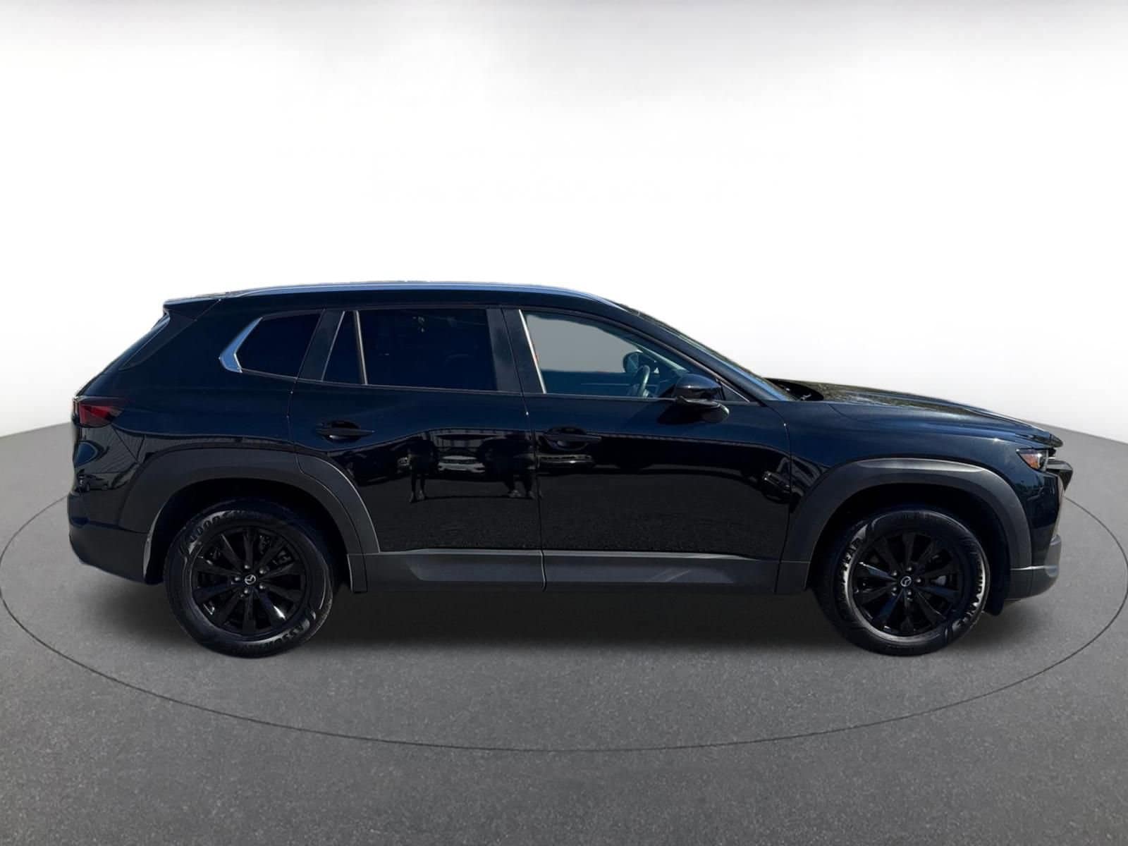 Thumbnail: 2025 Mazda CX-50 - 15