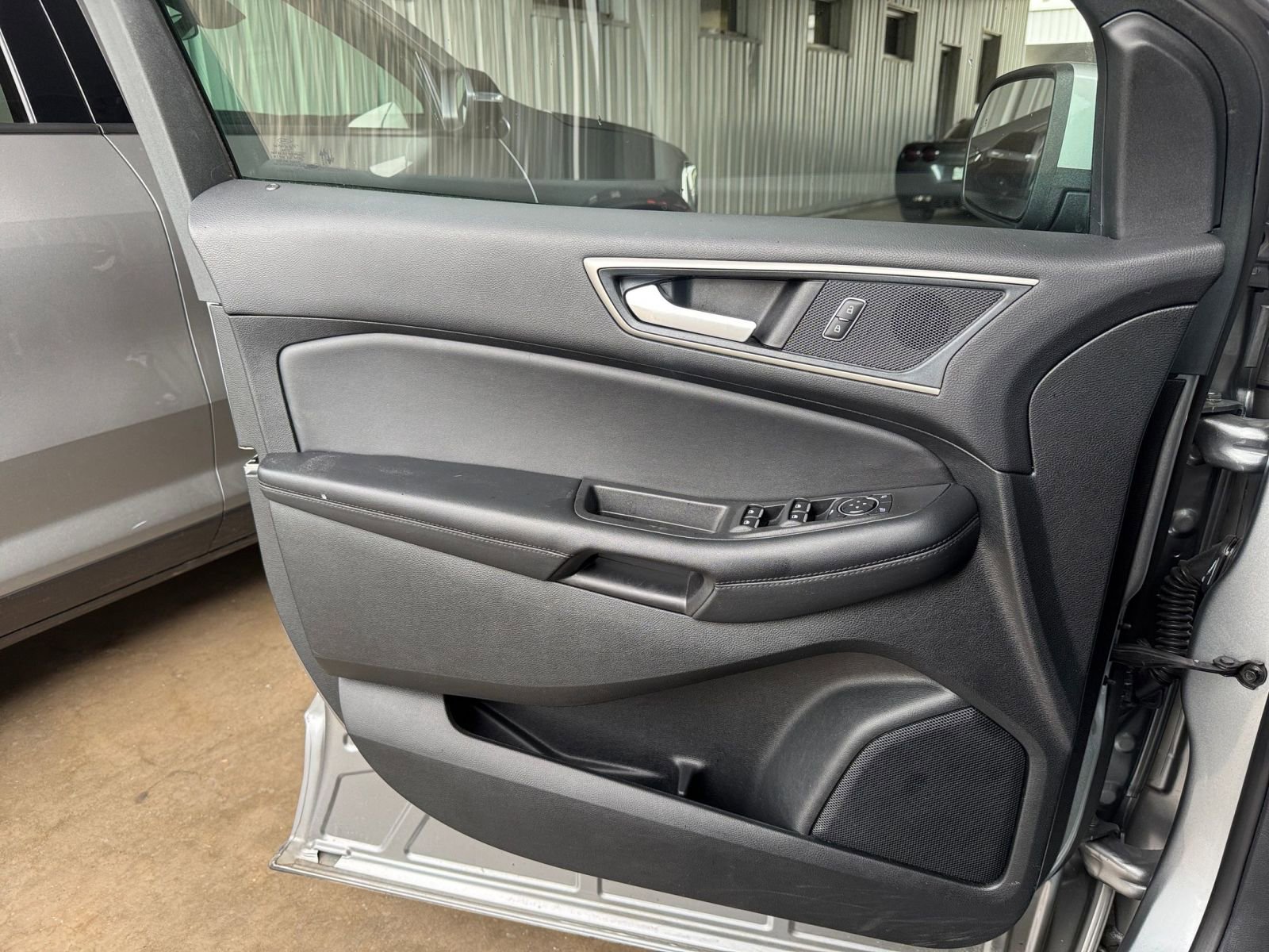 Thumbnail: 2024 Ford Edge - 20