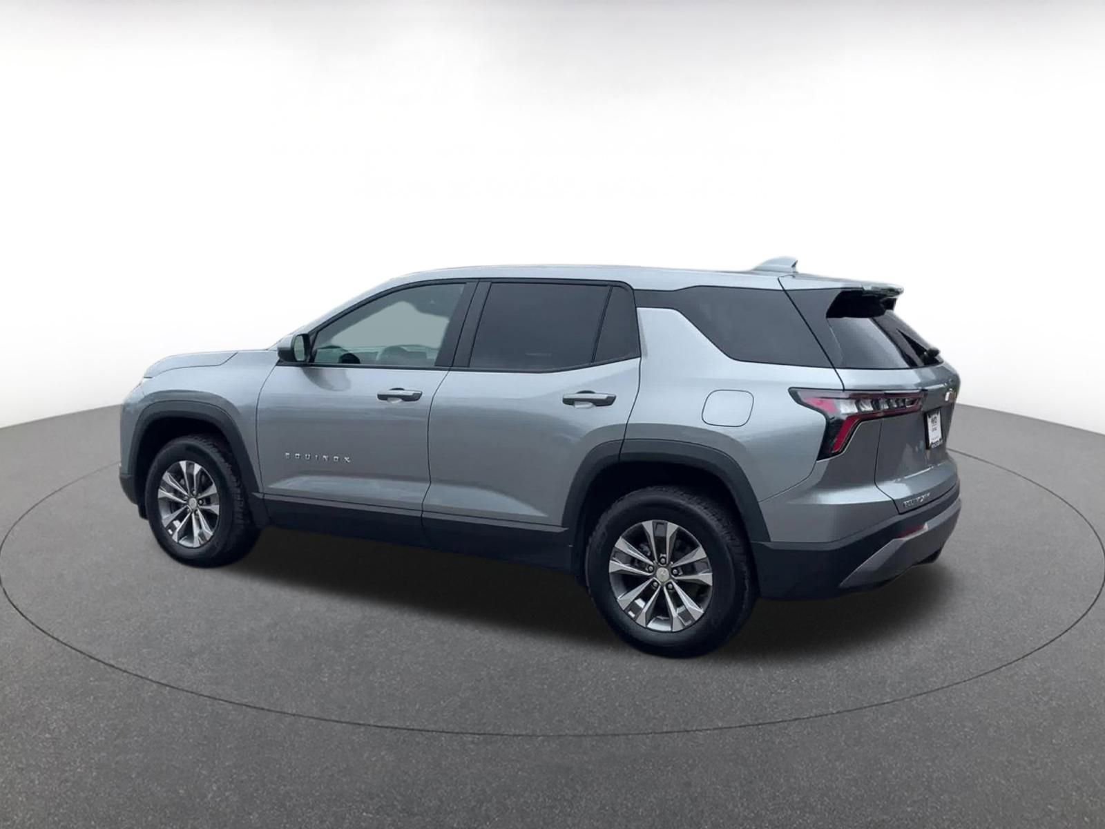 Thumbnail: 2025 Chevrolet Equinox - 9