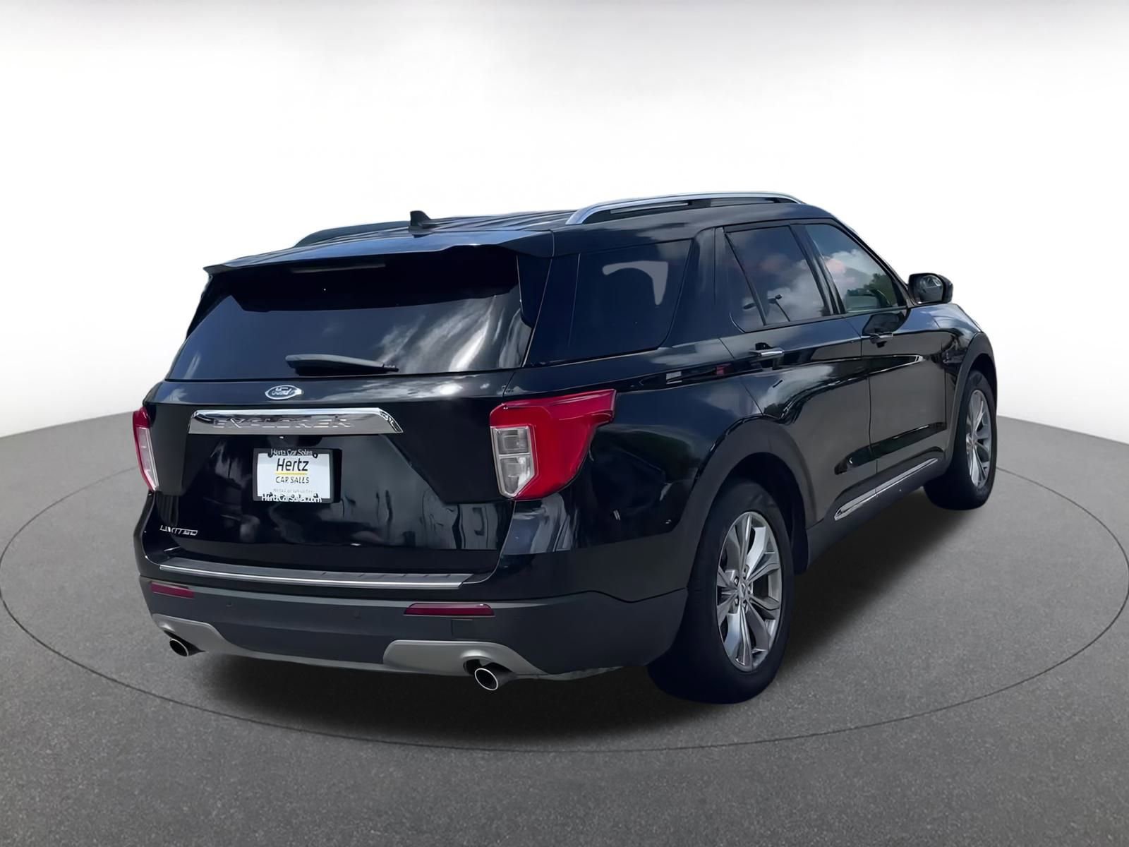 Thumbnail: 2023 Ford Explorer - 14