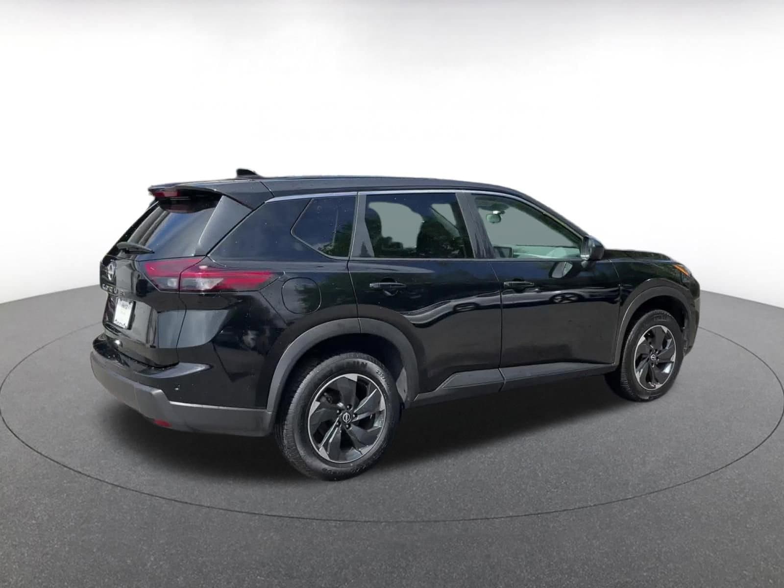 Thumbnail: 2025 Nissan Rogue - 14