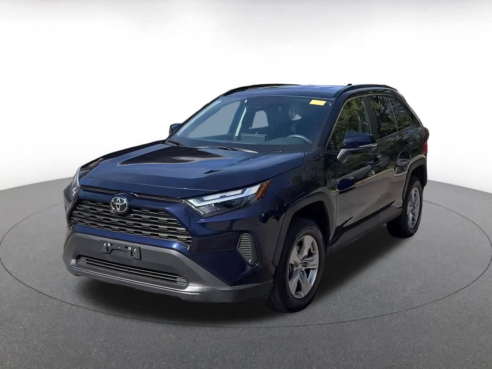 Thumbnail: 2025 Toyota RAV4 - 4