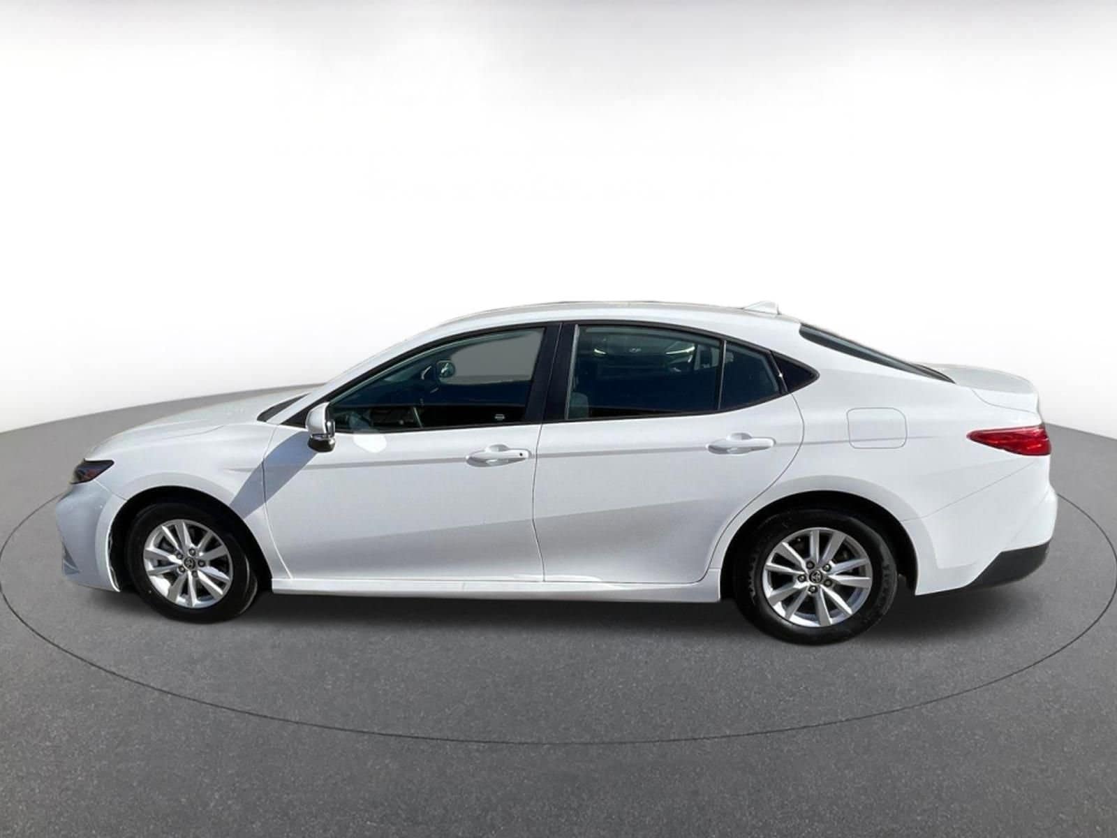 Thumbnail: 2025 Toyota Camry - 8